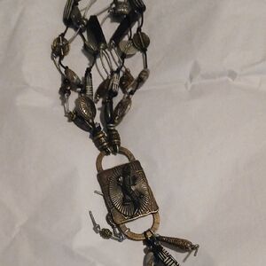 Elegant Gold and Black Necklace